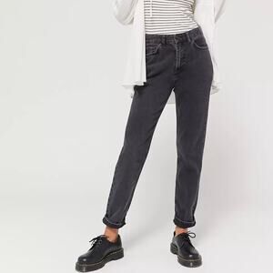 URBAN OUTFITTERS BDG Mom Jeans Washed Black 25